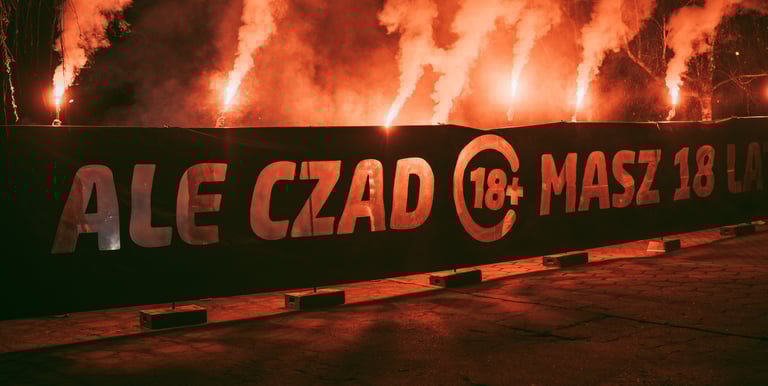 baner urodzinowy z podświetlanym napisem prezent na 18