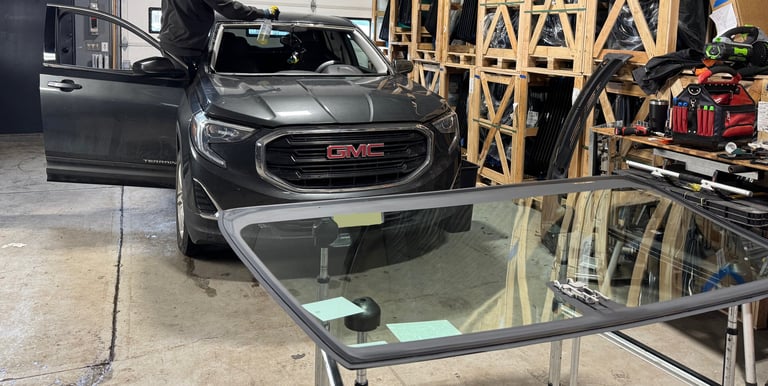 certified, trained auto glass replacement technicians