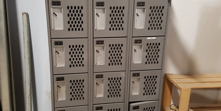 multi tear storage lockers
