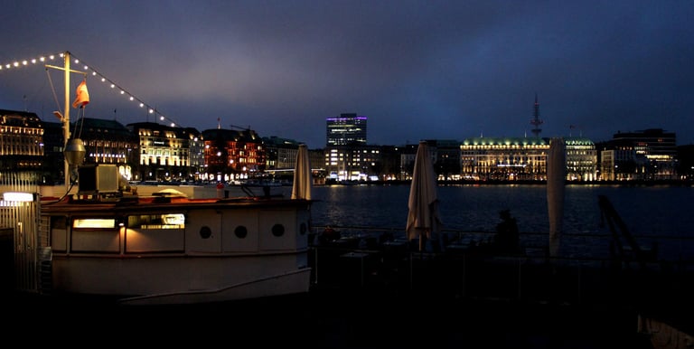 dinner on the canal in Hamburg