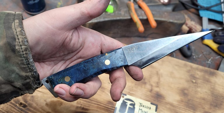 Knife