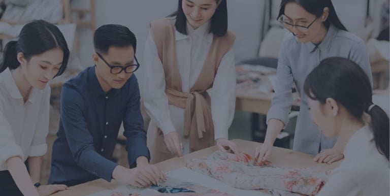 Fabric customization service: Create distinctive fashion fabrics according to customers' unique need