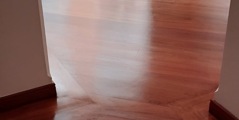 pulida-de-pisos de madera mantenimiento de pisos