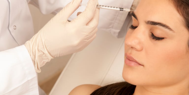 Dra. Lilyan-Marissel - Cirugía-Plástica-y-Estética-procedimientos-esteticos-no-invasivos