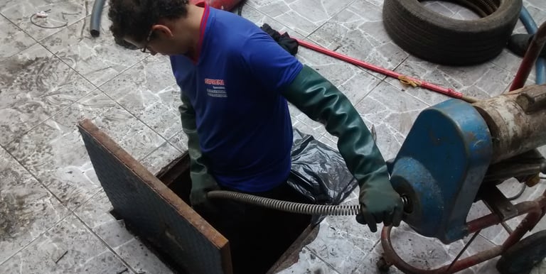 desentupimento com maquinário