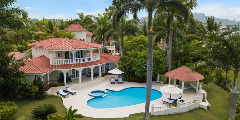 Villas Crown at life style