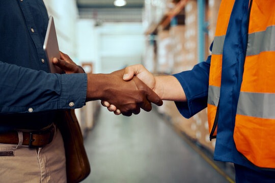 Agreement for short-term ISO tank rental between client and provider