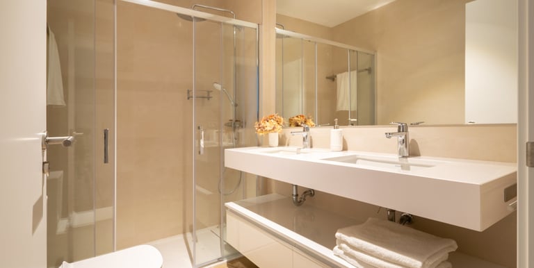 ensuite bathroom