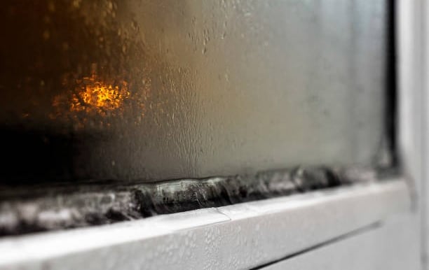 Fukt på fönster, Krypgrundsavfuktare Västerås
