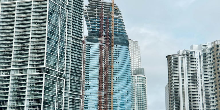 Smartglass USA Corporation Miami. Selective shower glass