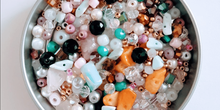 book your jewellery making hen party online