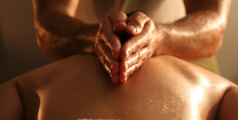 Massage  Abhyanga Lyon auxmainsdo.fr