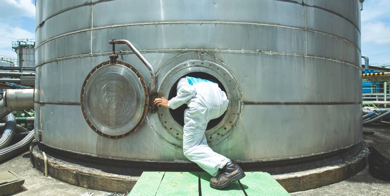 تعقيم خزانات مياة