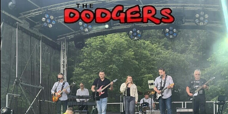 The Dodgers - Rock/Pop covers band Banbury