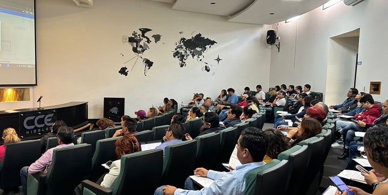 Una conferencia en CCE