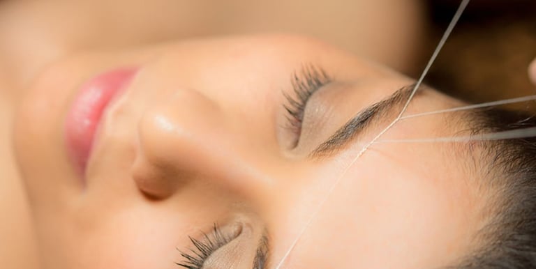 Diseño de cejas, Depilacion con hilo
