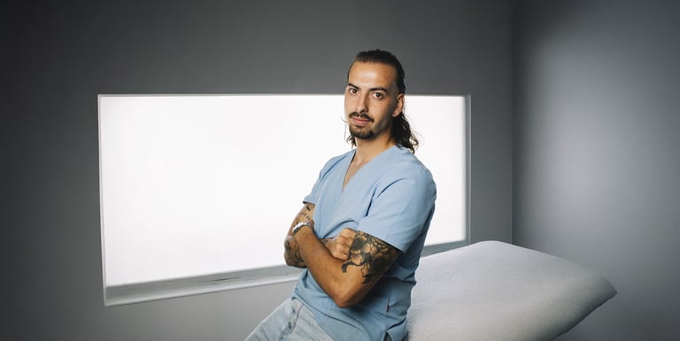 Álvaro Sastre, Especialista en suelo pélvico en consulta de fisioterapia en Toledo