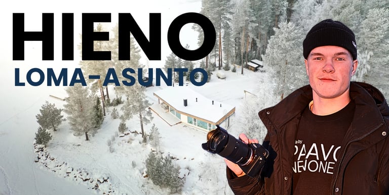 Videokuvaaja esittelee modernia lomataloa talvimaisemassa kiinteistövideokuvauksessa.