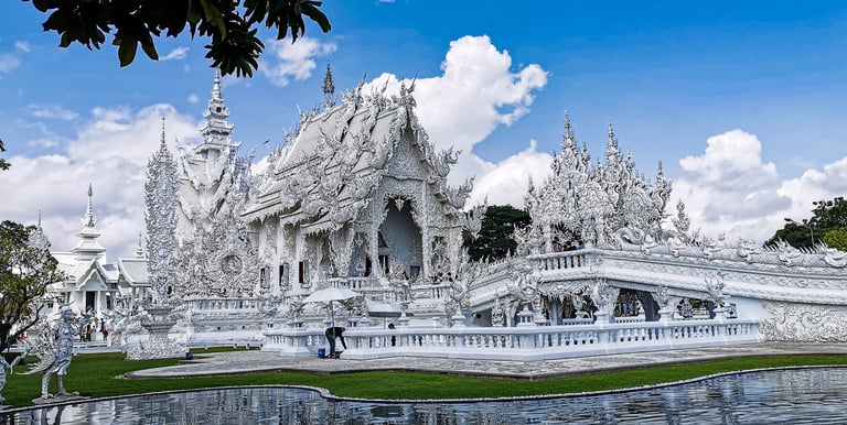 Wat Rhong Khun - White Temple - Chiang Rai