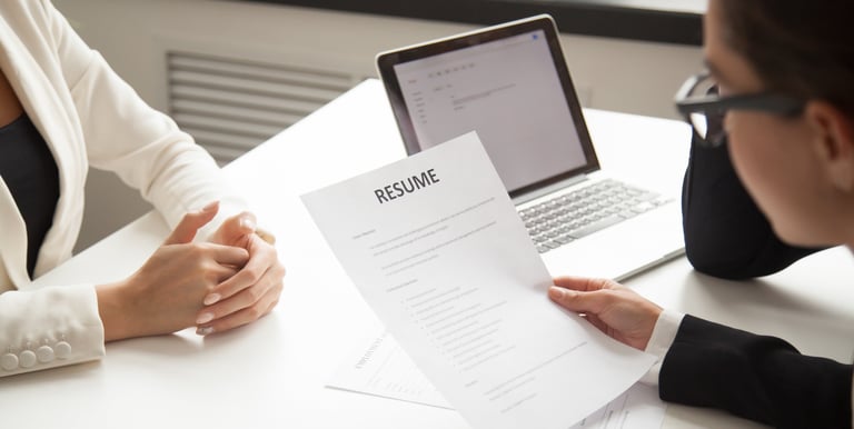 service de recrutement 100% sur mesure m-pour les secteurs sociaux, médico-social-social et sanitaire. CDA-perspectives