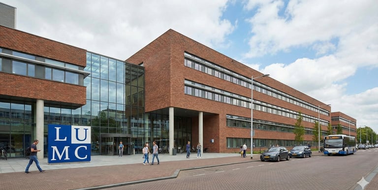 "Taxi naar LUMC ziekenhuis"