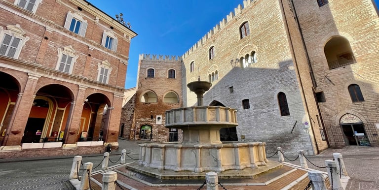 Città carta UNESCO tradizione artigianale Marche