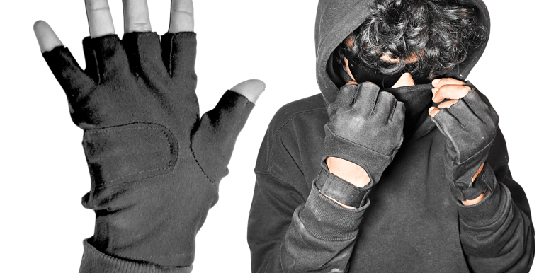 HALF FINGERLESS GLOVES