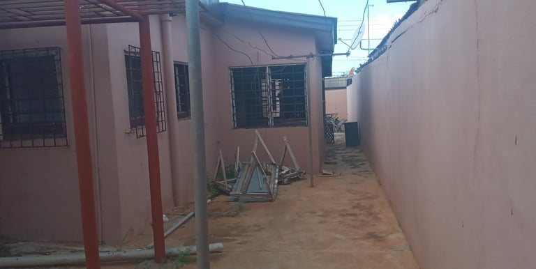 COMMERCIAL PROPERTY FOR SALE — KANESHIE, ACCRA