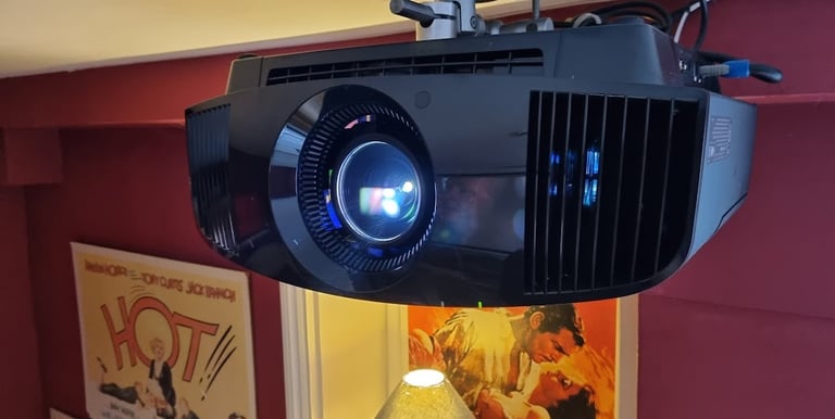 MountMyTV - Projector installation company. Projector installation service