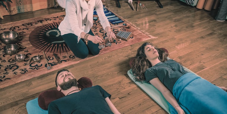 Séance de relaxation sonore aux bols tibétains - Nathalie Collet Voix Son Vibration