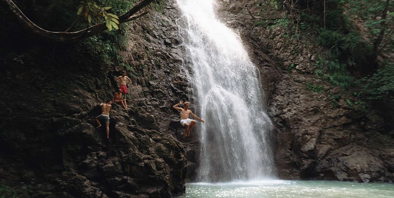 Friends Vacation Santa Teresa, Costa Rica. Montezuma waterfalls