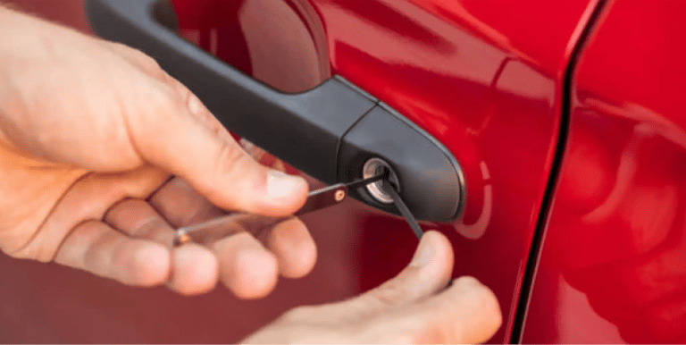 Abertura de carro feita pelo Chaveiro Itumbiara em Itumbiara GO