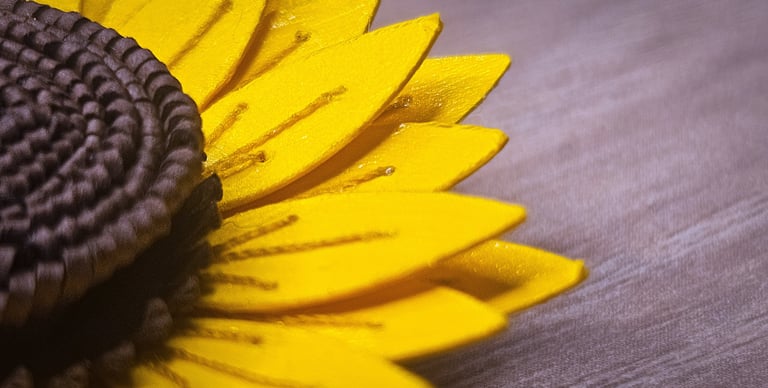 Tournesol en papier et brodé