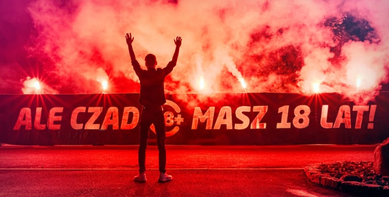 podświetlany napis baner na 18 urodziny prezent na osiemnastke