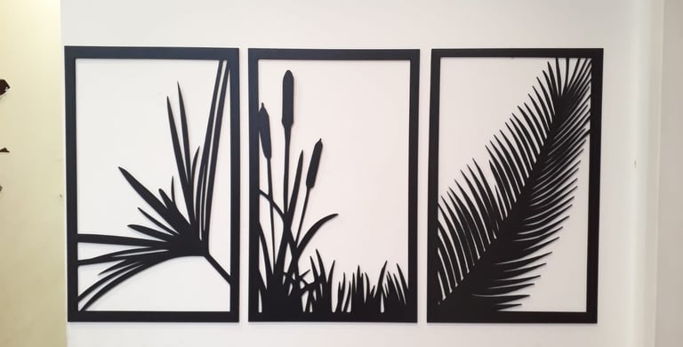 triptico hojas y juncos en madera calada con laser