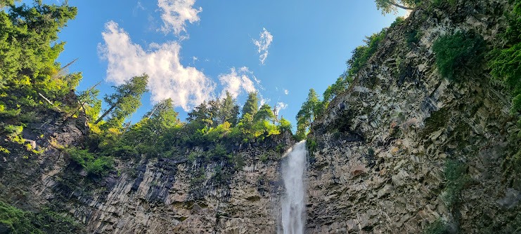 Waterfall Hwy - Watson Falls drops 293 feet into a hole made by a volcano eruption
