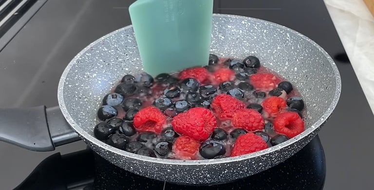 Caramelize the berries