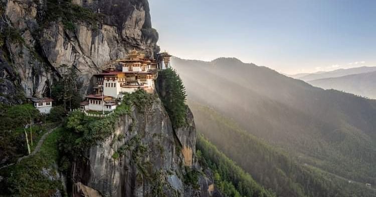 The-iconic-Tiger's-Nest-Monastery-in-Paro-valley