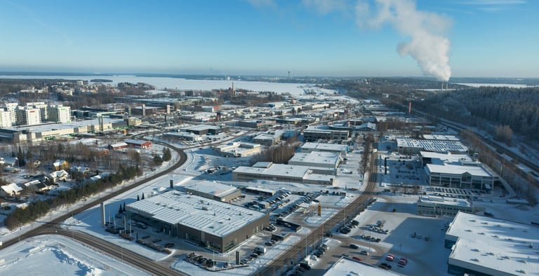 Ilmakuva Tampereen Lielahdesta, Näsijärvelle päin.
