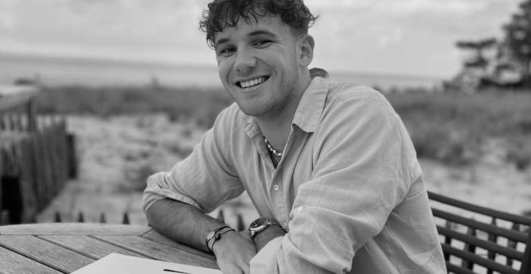 Enzo Fondateur Dans ma bulle à bordeaux