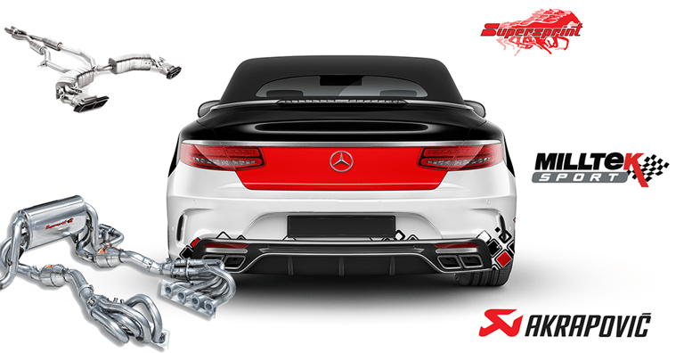 une voiture avec échappement sport