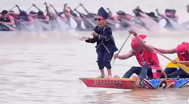 Ogak-Ogak dan Pacu Jalur