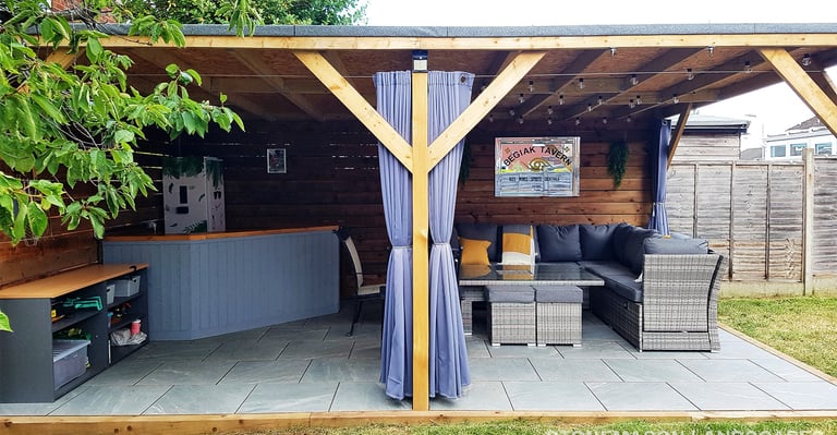 Garden Pub Pergola Bar Porcelain Patio - Hornchurch Upminster Romford Brentwood