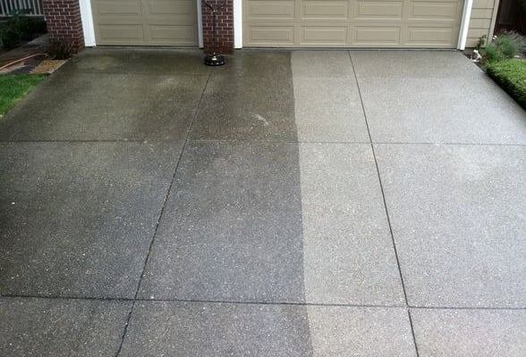 Before and after results of pressure washing in London Ontario