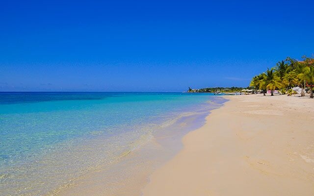 West Bay Beach roatan island