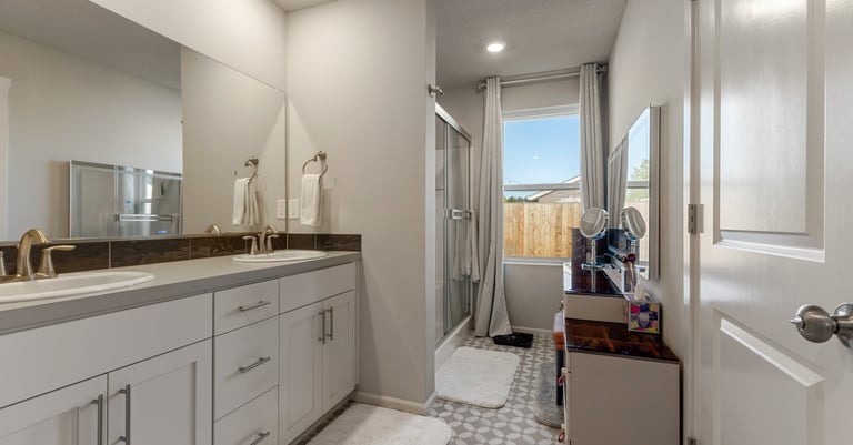 Professional Interior Photography - Main Bathroom