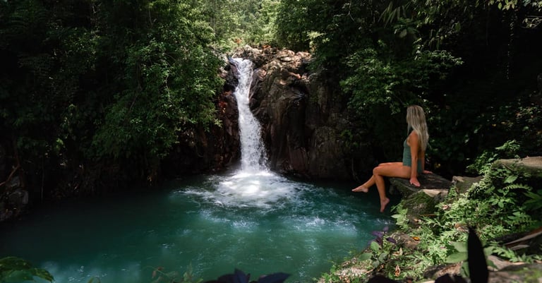 Aling-aling Waterfall