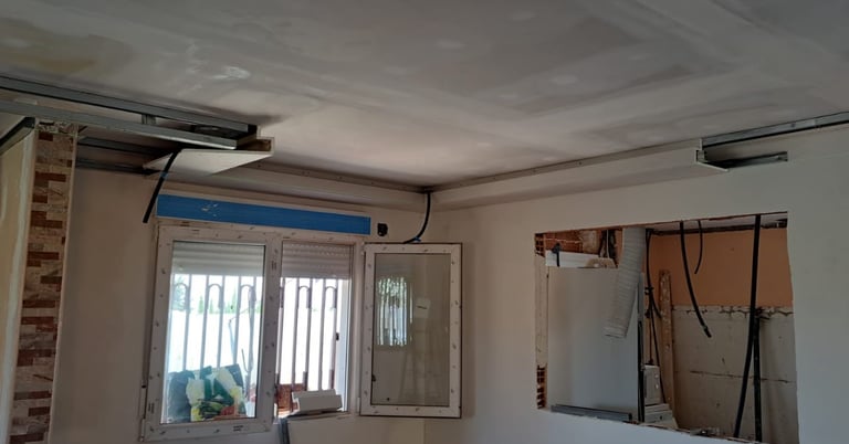 decken-instalation-und-elektrikarbeiten-renovation-von-aurea-luxe-general-construction-la-marina