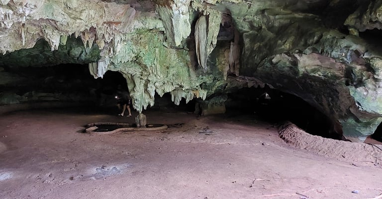 thailand phang nga Tham Ruesi Sawan Tham Luk Suea Cave