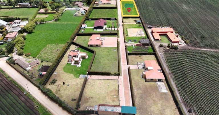 vista aérea frontal del conjunto Palo Verde en Tabio, Cundinamarca